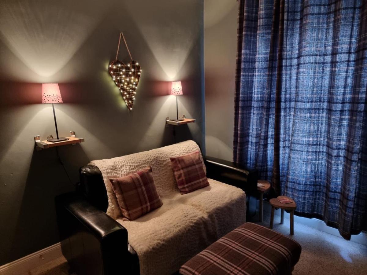 Westcot Hotel Callander Bagian luar foto