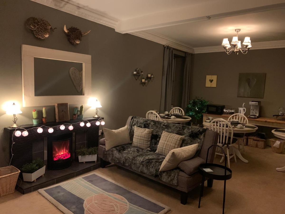 Westcot Hotel Callander Bagian luar foto